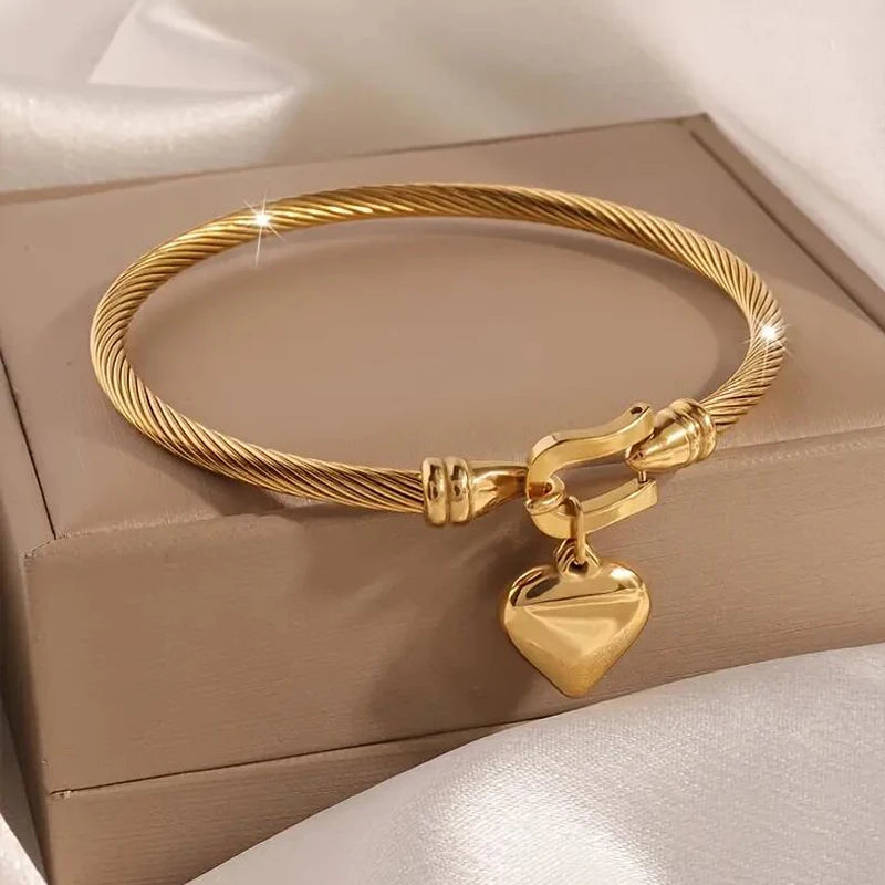 KH 18k Gold Royale Amour Heart Charm Bangle Stainless Steel.